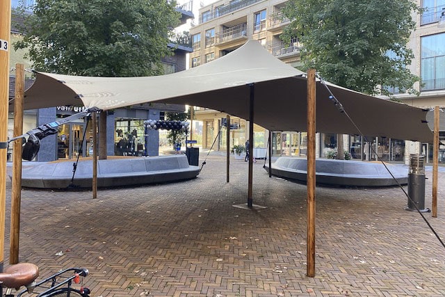 Tent op plein - Van Ekeris Tenten